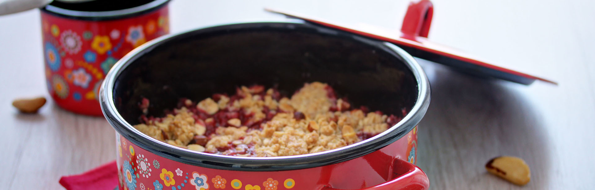Crumble od mešanog voća